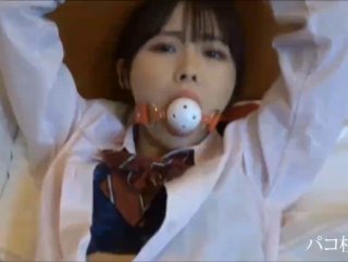 20岁女神下海！纯欲巅峰【田园橘子】，这腰身这屁股简直绝了，毛茸茸的小逼逼，好想扑上去舔一下